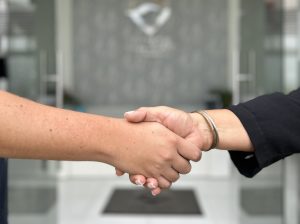 Financiamiento directo vs crédito bancario